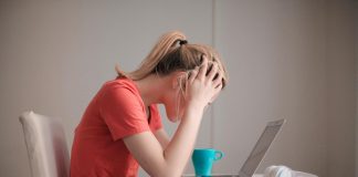 Zeci de tentative de suicid. Medic: Nu ezitați să discutați cu cineva atunci când apar astfel de probleme