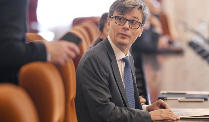 Fost premier: Când spui criză energetică, spui Virgil Popescu!