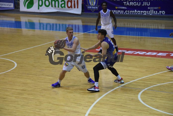 Alexandru Berca rămâne la Târgu-Jiu