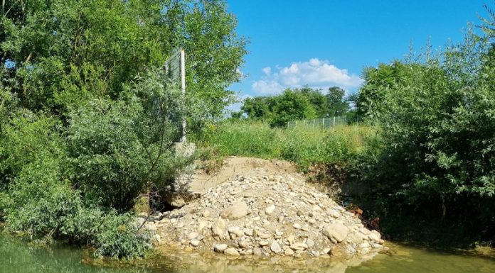 Gardul din Sohodol, pe persoană fizică, nu se demolează ci se consolidează