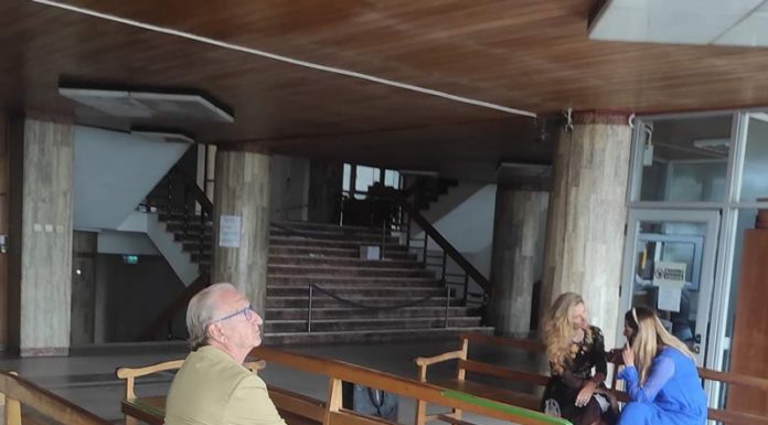 Show la Tribunalul Gorj! Inculpata Mărgăian a dat înapoi, vrea înțelegere financiară cu italianul ca să scape de acuzația gravă de înșelăciune!