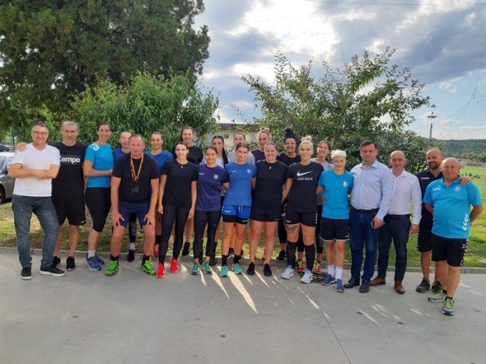 292166993_765024121347694_326928593843000706_n