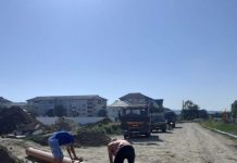 Se lucrează la canalizarea pluvială și menajeră de pe două străzi din Motru