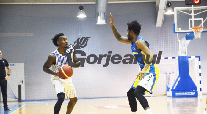 Brandon Sly a plecat în Finlanda