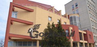 Dan Plaveti (CEO) prezintă Planul de restructurare a companiei în Comisia de Dialog Social