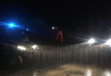 Cioban lovit de fulger în munții Parâng. Salvamontiștii îi vor aduce la IML