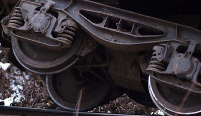 Tren deraiat la Turceni! Vagoane încărcate cu cărbune, la pământ