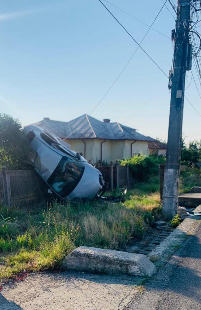 ec35f0ad1c5a286f905db5a3700ead70maxim