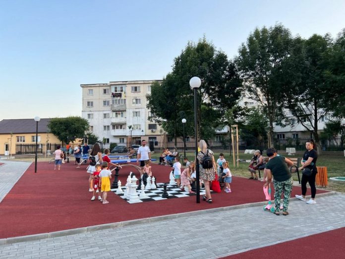 FOTO| Parcul de agrement de la Rovinari a fost inaugurat