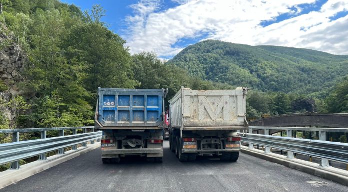 Teste de rezistență pe noul pod de la Lainici