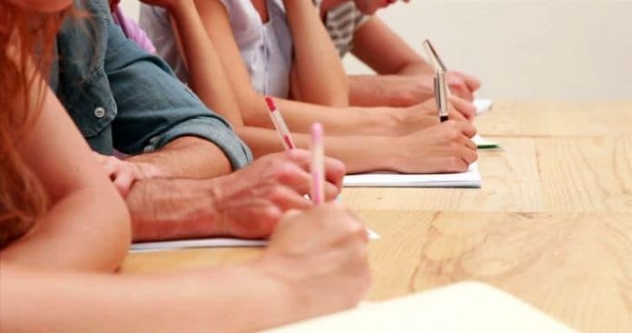 Profesorii debutanți susțin astăzi Definitivatul