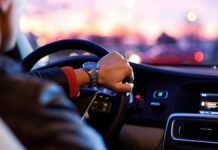 Șapte ani de închisoare pentru șoferii care-și mută mașina după un accident