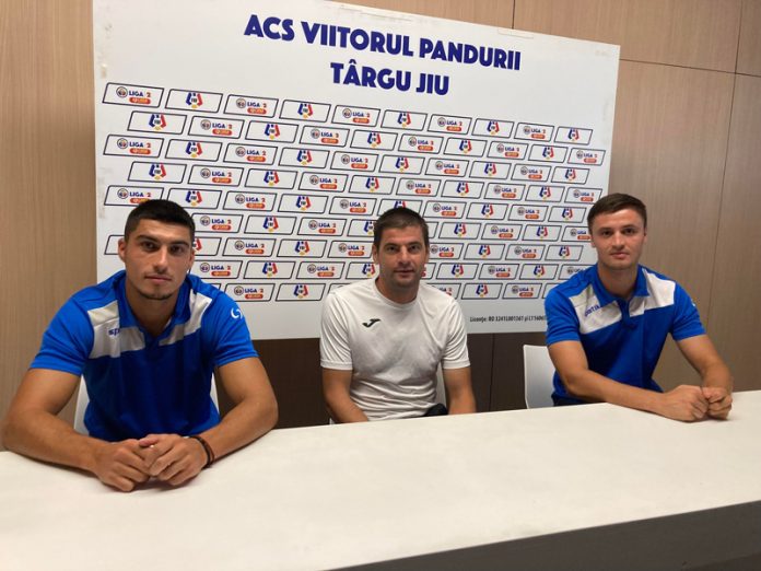 Rogac și Stoian, mulțumiți de condițiile de la Târgu-Jiu