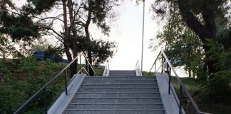 Bobaru a achiziționat granit “fară număr” pentru scările de la gară! Lucrarea, fără autorizație