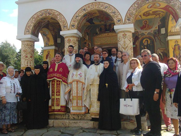 Mănăstirea «ICOANA» şi-a prăznuit Hramul «Sfinţii Martiri Brâncoveni», cu oaspeţi de seamă! – ,,În cei aproape 25 de ani de domnie, Sfântul Constantin Brâncoveanu s-a sârguit să clădească şi să ctitorească multe biserici de mir şi mănăstireşti”!