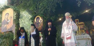 Mitropolitul Olteniei a oficiat Sfânta Liturghie la Hramul «Schimbarea la Faţă a Domnului», de la Mănăstirea Lainici, Gorj(II) – ,,Ca să vezi Faţa Domnului mai strălucitoare decât soarele, trebuie să ajungi la înţelegerea, la cuprinderea în ochii sufletului a acestui dar dumnezeiesc”!