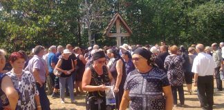 Trupul Părintelui Ion Vodislav a coborât în mormânt, iar sufletul său se înalţă la ceruri! – ,,Ceea ce îl păstrează pe Părintele Ioan Preotul în memoria şi în inimile noastre sunt faptele sale în folosul oamenilor”!