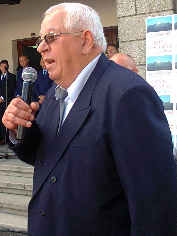 MULŢI ANI, cu sănătate şi viaţă îndelungată, domnule Ion FUMĂREL! – ,,MULŢUMESC Bunului DUMNEZEU, că m-a ajutat să le facem pe toate care sunt de folos”!