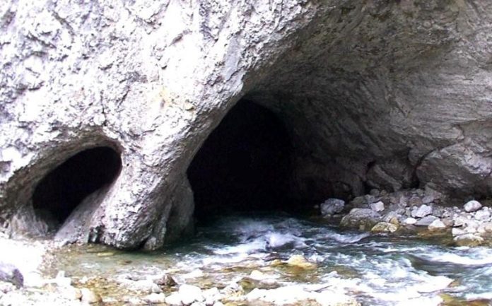 Rememorări – Lume de Piatră