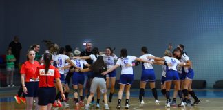 Victorie frumoasă la Târgu Jiu! Super atmosferă la Sala Sporturilor, cu peste 1.000 de participanți, în majoritate copii!