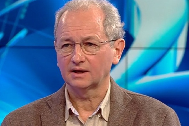 Educaţia…şi Lecţia de Viaţă! – Interviu cu domnul Dan PURIC, regizor, actor şi eseist, un adevărat spirit viu al României de azi – ,,Aici, noi nu am avut «stâlpnici», dar, am avut «isihaşti», unde călcăm pe moaște, călcăm pe un pământ sfânt”!