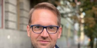 Fritz închiriază o gară care nu mai există la Motru!