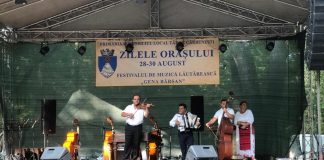 Câștigătorii festivalului de muzică lăutărească de la Cărbunești