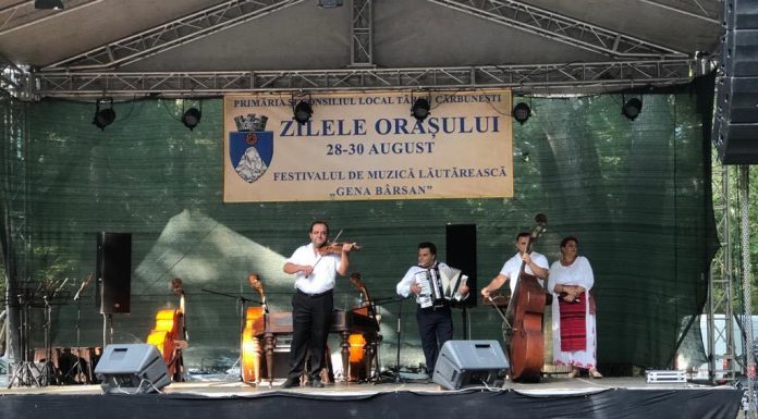 Câștigătorii festivalului de muzică lăutărească de la Cărbunești