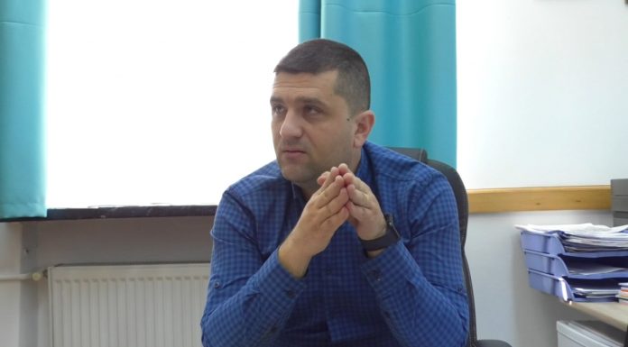 Miruță nu renunță la o problemă care miroase urât la Rânca – canalizarea!