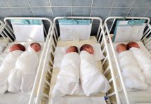 Cei mai puțini nou-născuți din istoria României