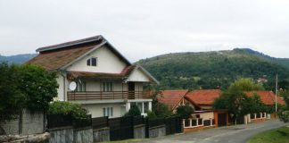 RESTITUIRI – „SALVE ROMULI PARVA NEPOS”