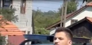 VIDEO: Polițistul judiciarist Buculea, testat antidrog la cererea unui cetățean chemat la audieri la Poliția Arcani
