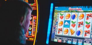 Cocktail de fructe cu slot machine