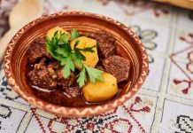 Rețeta săptămânii – Bucătăria lui Fabi: Gulaș Vienez la ceaun!