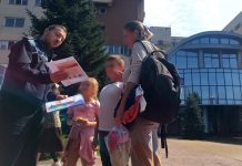 Polițiștii de la Prevenirea Criminalității, printre școlari: ,,Vacanța s-a terminat. Sunteți pregătiți pentru un nou început?”