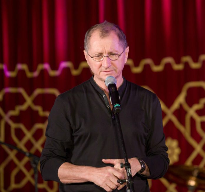 Horaţiu Mălăele, autor de poezii şi aforisme