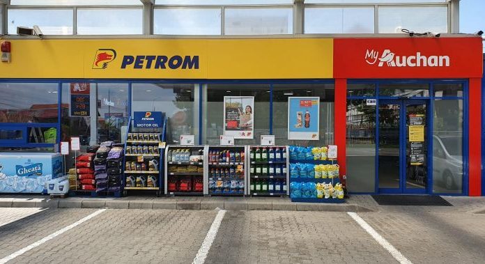 Oprirea ta 2 în 1: La MyAuchan din stațiile Petrom din județul Gorj alimentezi, faci cumpărături și îți vezi de drum