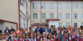 Școala Gimnazială „Constantin Brâncuși” și-a deschis larg porțile pentru începerea anului școlar 2022 – 2023