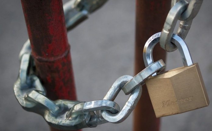 Câte firme și-au suspendat activitatea la începutul anului