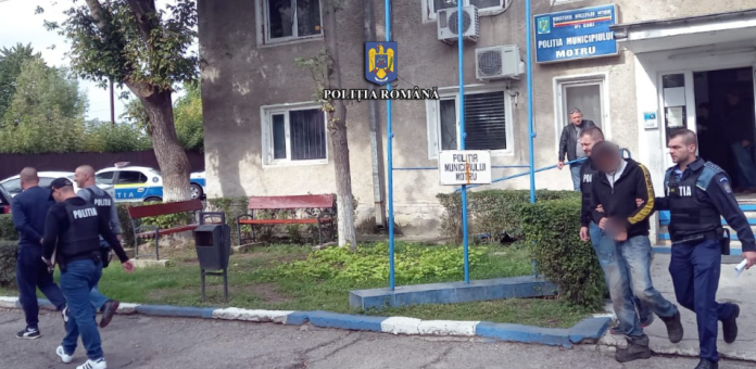 Mătăsari: Reținuți pentru că au dat foc unei mașini