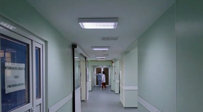 Se privatizează sistemul de sănătate publică