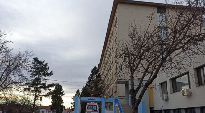 Se reiau vizitele la Spitalul Județean. Noul program!