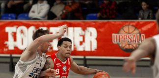 A venit și ultimul străin