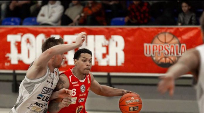 A venit și ultimul străin