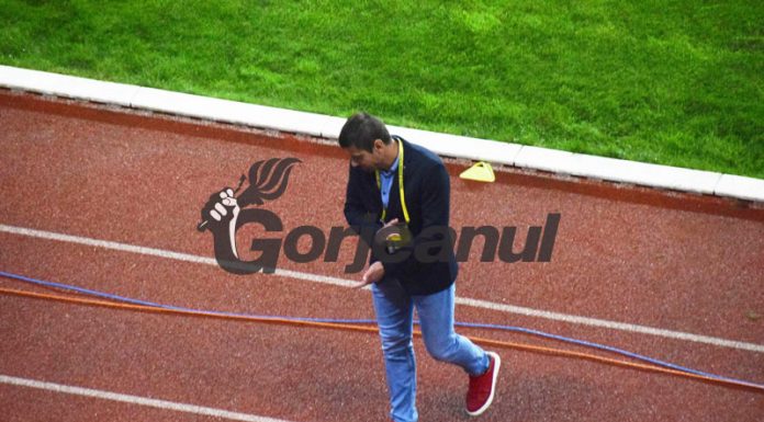 Stîngă întâlnește echipa din orașul natal: Nu suntem favoriți