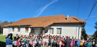 Pompierii, în scop educativ la Școala Gimnazială din Stănești