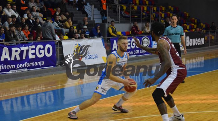 N-au putut ține ritmul! CSM a oferit doar sclipiri în meciul cu Rapid