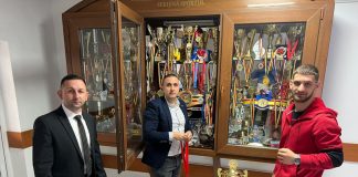 Primarul Robert Filip l-a premiat pe sportivul Andrei Musteț