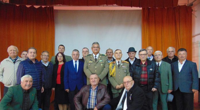Simpozion dedicat Zilei Armatei Române desfășurat la Cercul Militar Târgu-Jiu