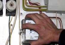 Au furat curent electric